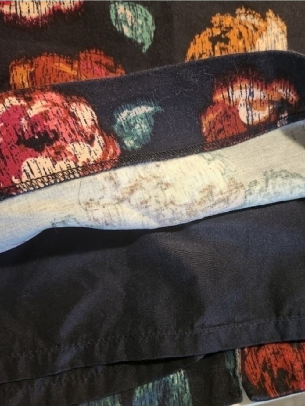 Merona Navy Blue Floral Pencil Skirt Size 12 Knee Length Back Slit - Picture 6 of 12